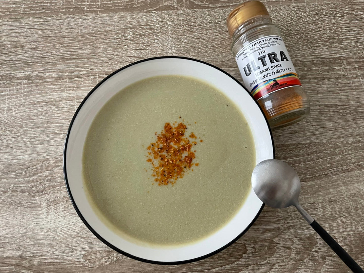 NEW!「Wahoo! BBQ SAUCE 200ml ボトル」1本と「THE ULTRA UMAMI SPICE 100g ボトル」2本の合計3本セット